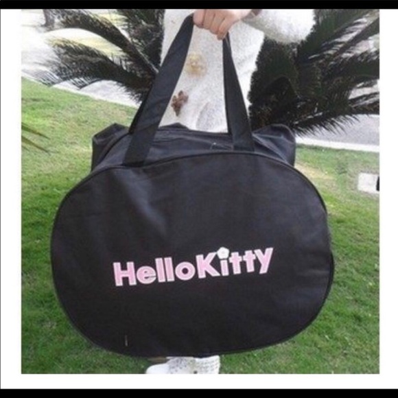 ONE LEFT!! Hello Kitty tote bags - Picture 10 of 13